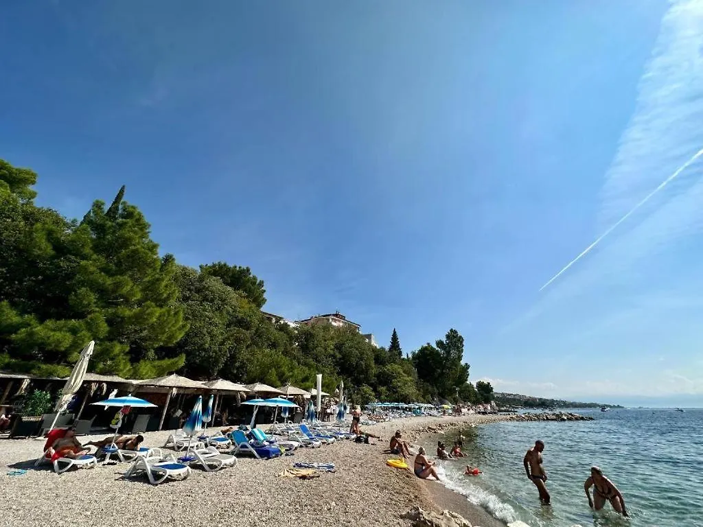 Apartment Picturesque Retreat Dramalj Croatia